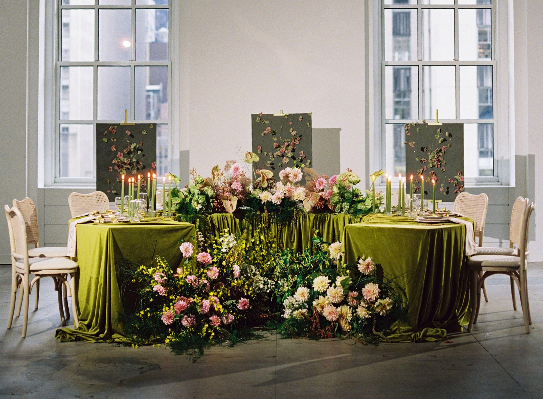Beautiful table setting at 610 Loft