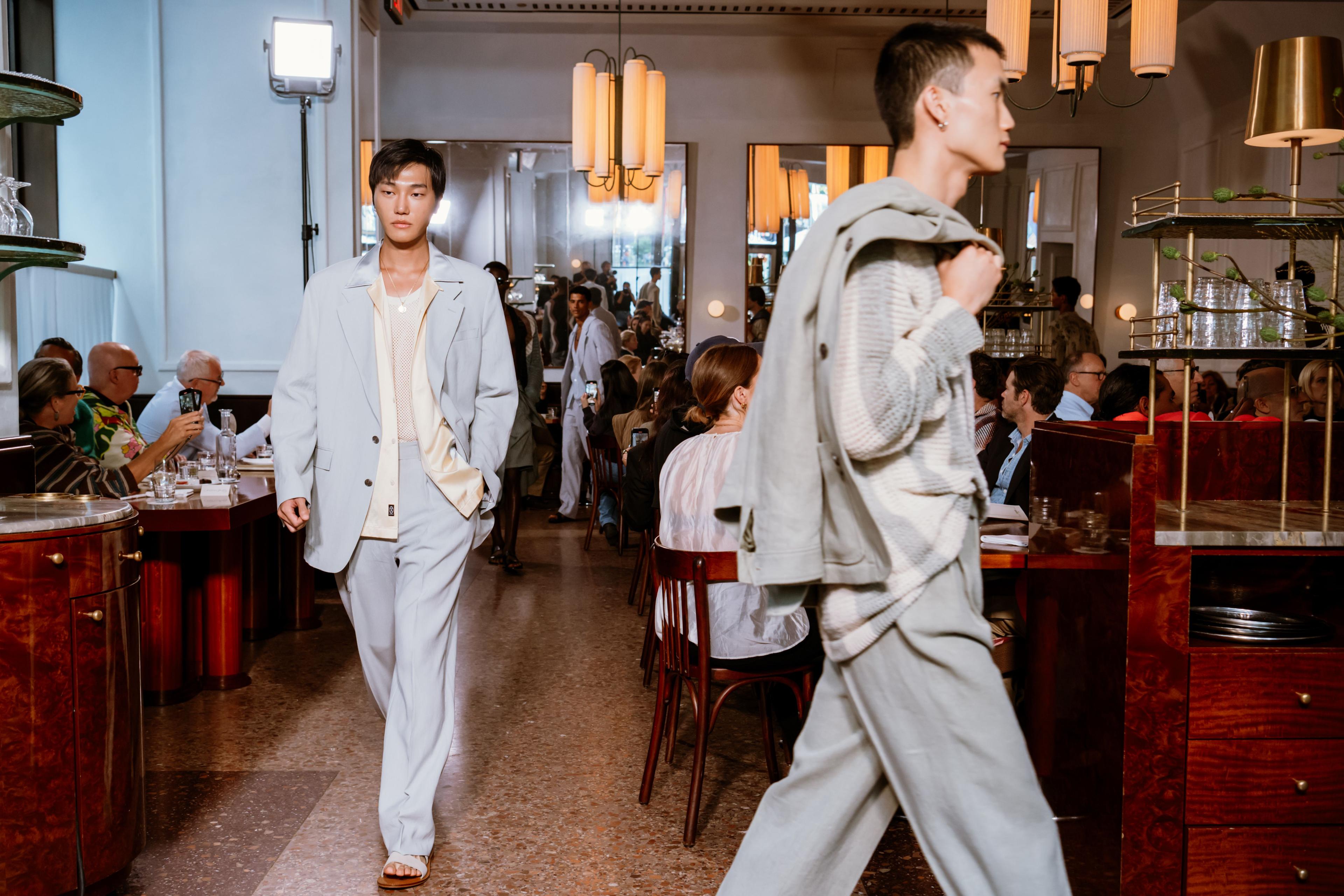 fashion show at le rock