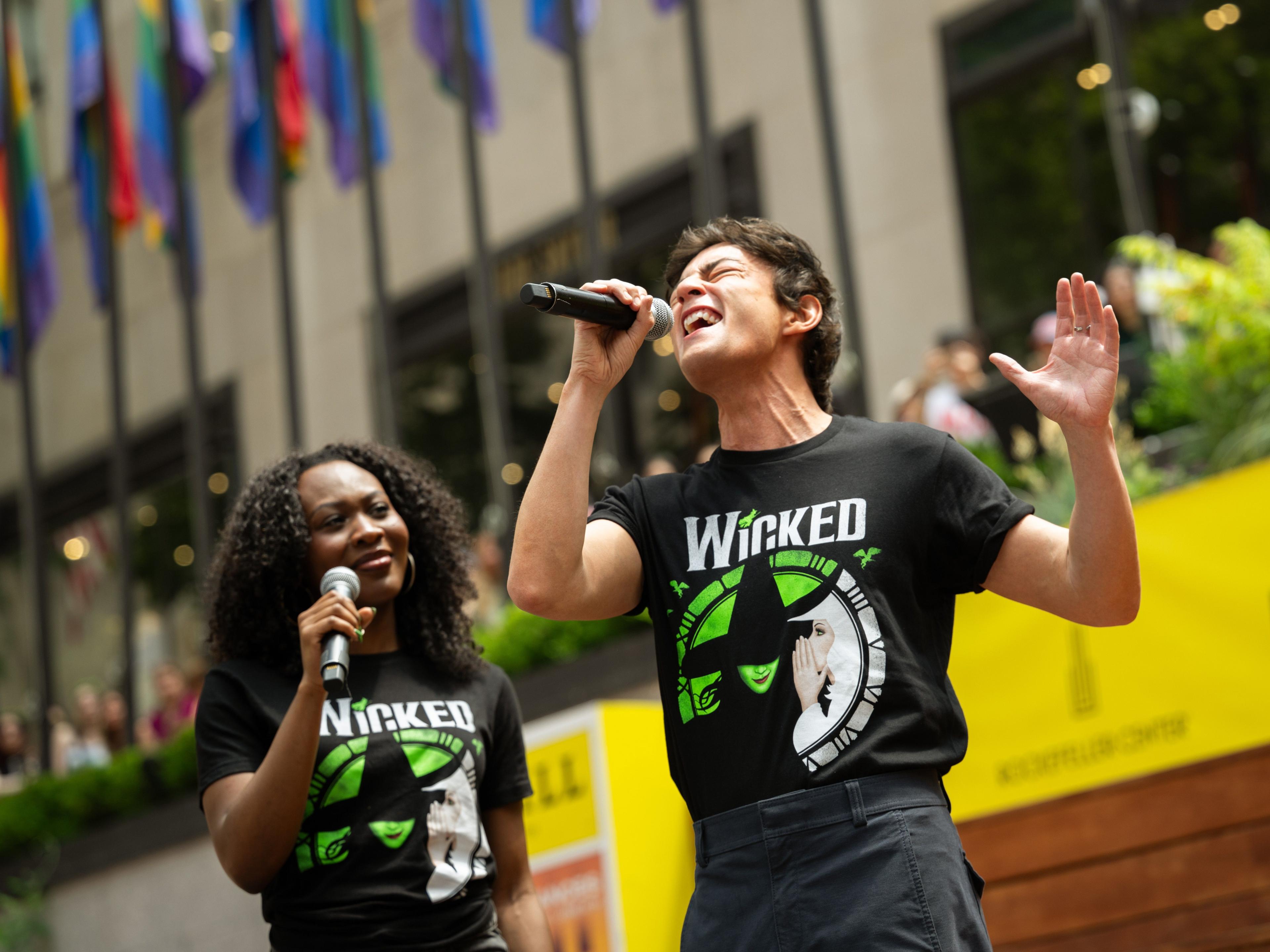road to broadway wicked performance